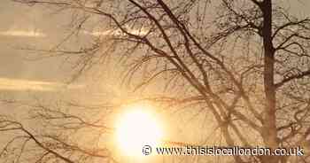 Met Office forecasts mix of rain and sun for London this weekend