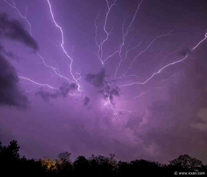 LIVE: Kristen's Classroom: Lightning truths vs. tales