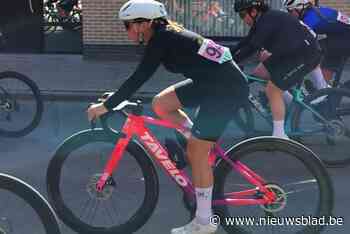 “Soms zijn autobestuurders al geïrriteerd als ze iemand op een koersfiets zien”: Dorien Rietjens voelt zich op training niet altijd even veilig
