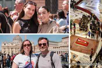Tussen de Vlamingen die vier uren aanschoven om laatste groet te brengen aan paus: “Hoe we het uithouden? Op drie powerbanks, cola en chips”
