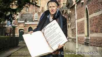 Grootboek, verzamelwerk van Antwerpse verhalen, verzen en zinnen, krijgt ereplaats in Letterenhuis: “Dit is een levend kunstwerk”