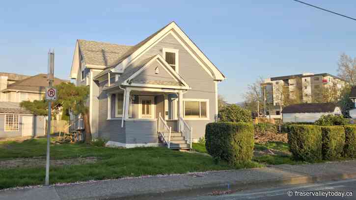 Chilliwack councillors OK demolition of Young Road home that city bought for nearly $1 million in 2024