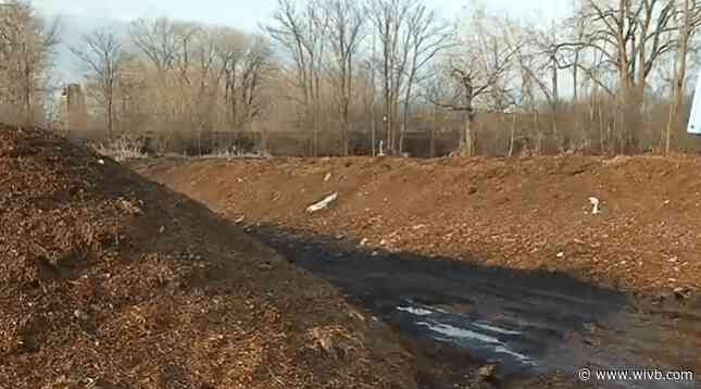 Farmer Pirates Compost turns trash intro treasure