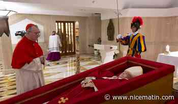 L'extrême droite française face à la mort d'un pape qu'elle n'aimait pas