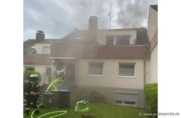 FW-BN: Dachgeschosswohnung nach Küchenbrand nicht mehr bewohnbar - eine leicht verletzte Person