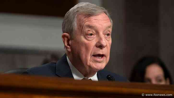 Dick Durbin, No. 2 Senate Democrat, won't seek re-election
