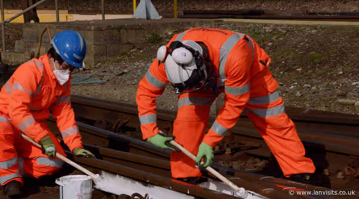 Network Rail painting tracks white to beat the summer heat