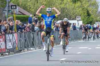 ALLE WINNAARS IN HET VLAAMSE AMATEURWIELRENNEN. Man in vorm Kobe Vanoverschelde wint ook in De Haan, na bewogen koers mag Limburger vieren in Hakendover