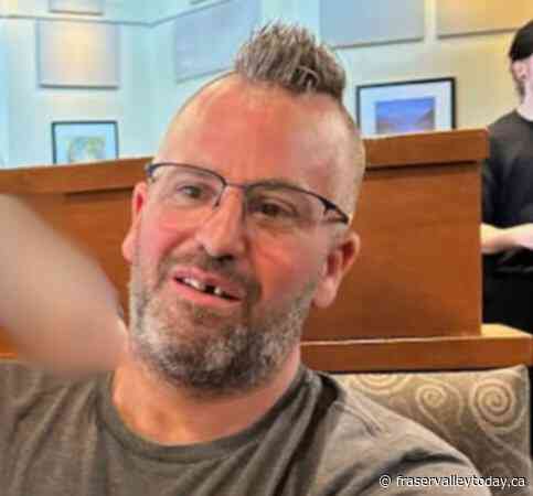 Man missing, woman and infant found alive on shore after B.C. boat accident