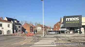 Rotonde Melveren weer vrij nadat werken weekje vertraging opliepen