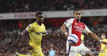 Arne Slot ruikt de titel: Arsenal legt met remise tegen Crystal Palace rode loper uit voor Liverpool