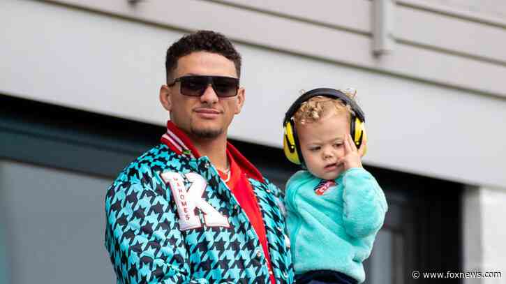 Patrick Mahomes discusses why he got viral haircut, reflects back on NFL Draft experience