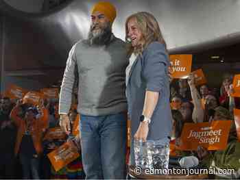 Singh targets the Liberals in NDP leader's second Edmonton election stop
