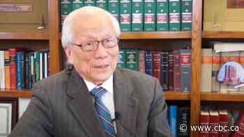 Retired Toronto lawyer charged with fraud after allegedly keeping client funds