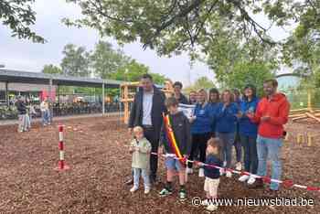 Basisschool krijgt nieuwe buitenspeeltuin dankzij 10.000 euro van ouderraad