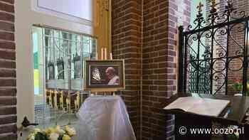 Mis ter herdenking van paus Franciscus in Waddinxveen