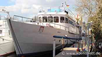 Seltene Gelegenheit: Harburger Wohnschiff-Unikat zu verkaufen