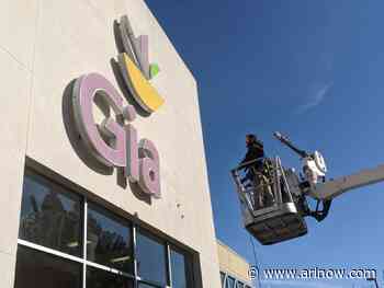 Vacant Giant grocery store in Lyon Village might become a Sprouts