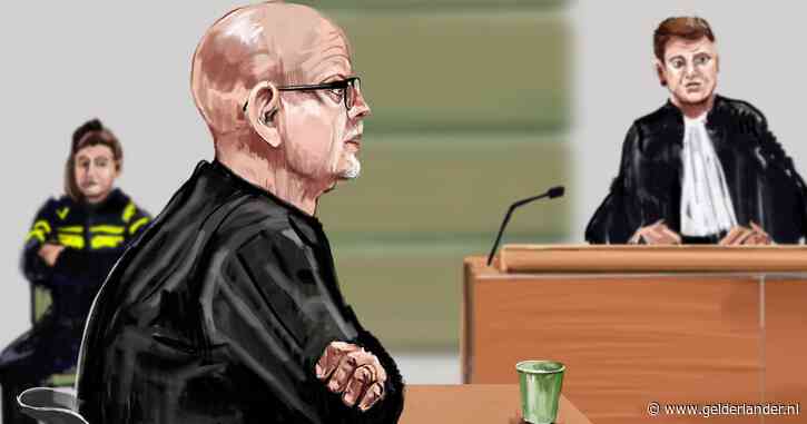 Topambtenaar verspreidde gruwelijke kinderporno onder werktijd, ministerie wist nergens van