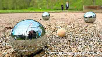 Bad Wildbader Kurpark: Boulebahn erstrahlt in neuem Glanz