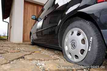 Unbekannte zerstechen Reifen in Bünde