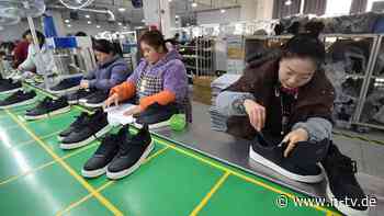 US-Zölle spürbar: Chinesische Fabriken schicken Mitarbeiter nach Hause