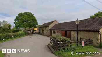 Land Rover and trailer stolen from exotic zoo