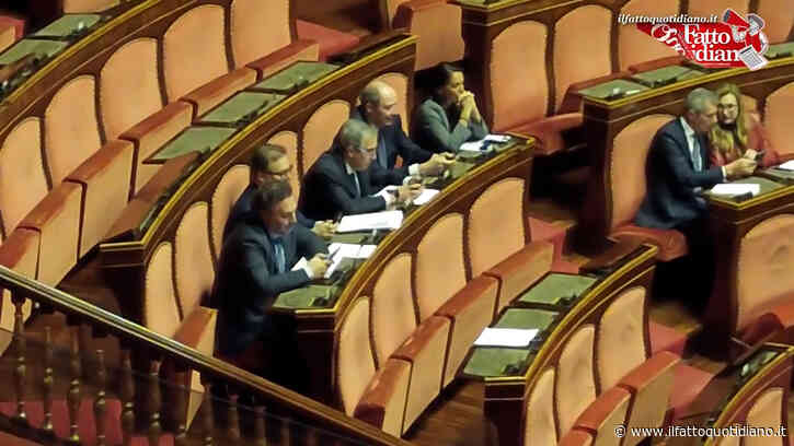 In Senato si celebra il 25 aprile? C’è un “sobrio” fuggi fuggi: in Aula zero ministri