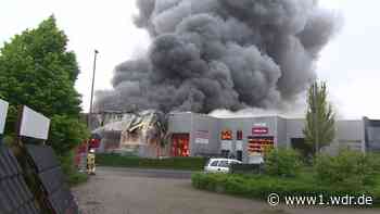 Brand in Goch: Feuer im Gewerbegebiet unter Kontrolle