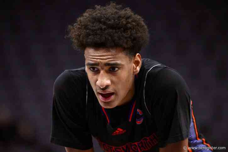 Chatsworth basketball star Alijah Arenas in serious condition after crash