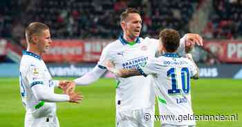 LIVE eredivisie | PSV op weg naar zege bij FC Twente na goals Guus Til en Luuk de Jong