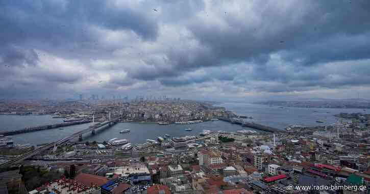 Nachbeben schrecken Menschen in Istanbul auf