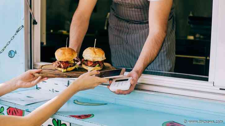 Restaurant tipping etiquette: Should you tip for fast food or takeout?