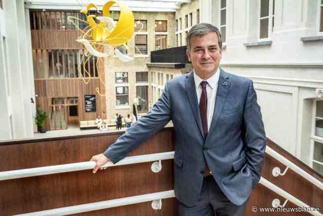 “Hoogst uitzonderlijk”: burgemeester schrijft brief naar parket nadat man OCMW-personeel heeft bedreigd: “Hij wil hiermee een signaal geven”