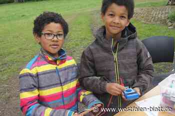 Junge Forscher experimentieren in Bad Oeynhausen