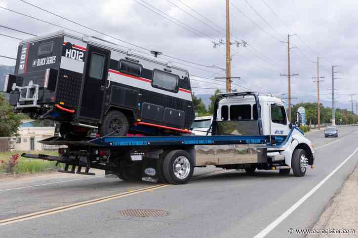 Wildomar tows dozens of RVs moved to city from homeless encampment in LA County