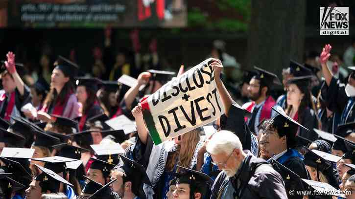 Yale Jewish students speak out after anti-Israel demonstrators refuse to let them walk through campus