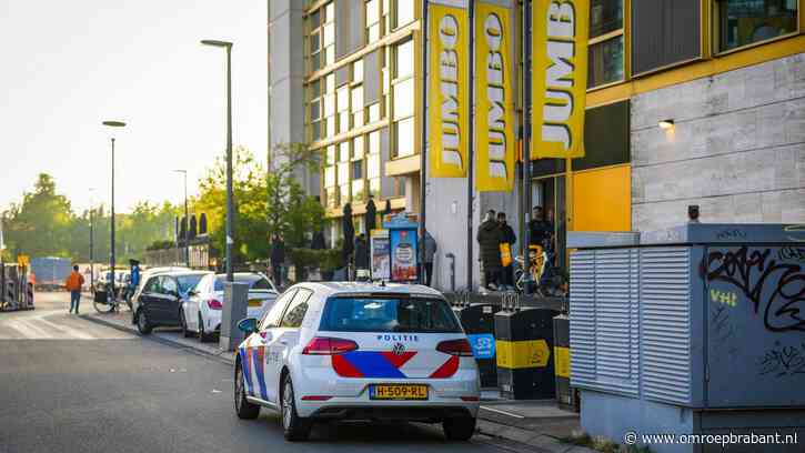Slachtoffer wordt mishandeld met fles laat bloedspoor achter in Jumbo