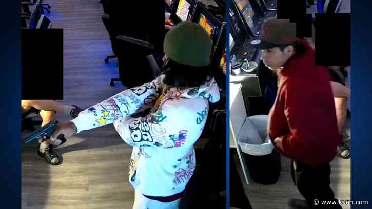 APD searching for two suspects in north Austin aggravated robbery