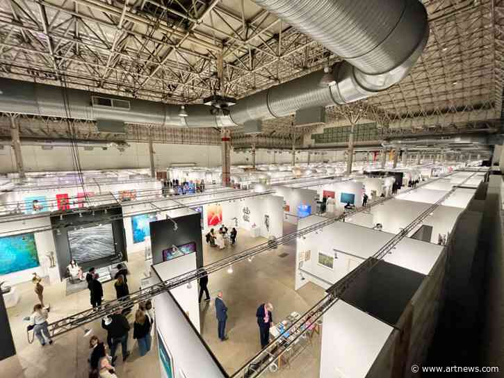 The Best Booths at Expo Chicago, From a Crocheted Locker Room to Metal Panties