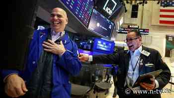 Goldpreis gibt nach: Wall Street weiter auf Höhenflug