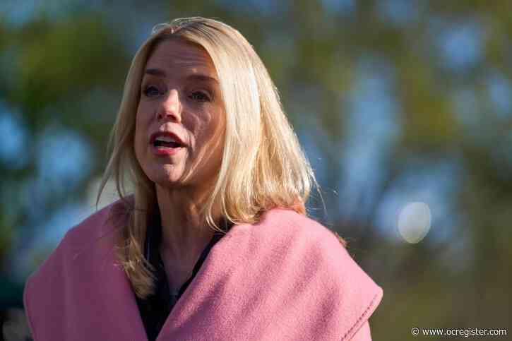 Justice Department to resume issuing subpoenas to journalists as part of leaks crackdown, Bondi says