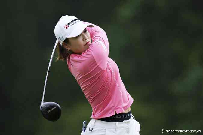 Yan Liu has an albatross, late birdie to lead the Chevron Championship