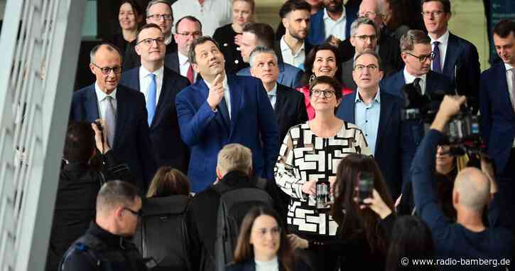 Ein Kanzler und 17 offene Top-Jobs