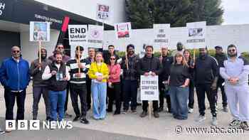 'Uber makes billions but drivers get peanuts'