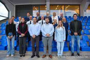 Tien nieuwe medewerkers leggen eed af bij lokale politiezone