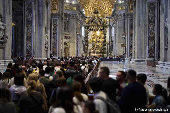 Canadian delegation among thousands of mourners attending Pope Francis’ funeral
