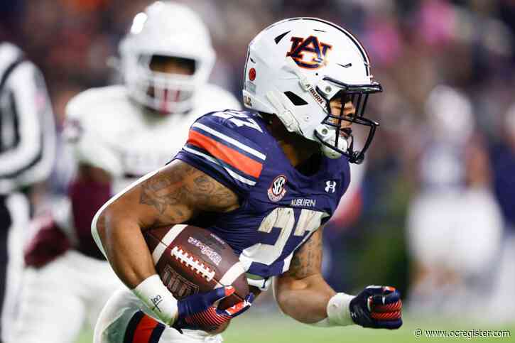 Rams trade up for Auburn RB Jarquez Hunter in 4th round of NFL draft