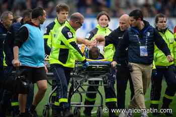 Sorti sur une civière contre Vannes, l'arrière de Toulon Melvyn Jaminet va bien, rassure son entraîneur