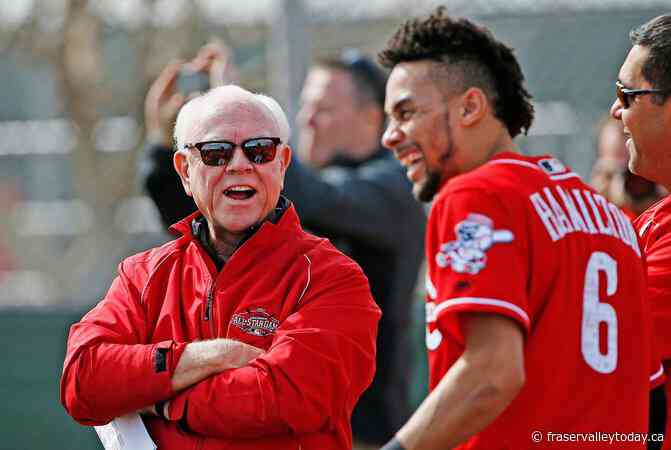 Walt Jocketty, a former general manager of the St. Louis Cardinals and Cincinnati Reds, dies at 74